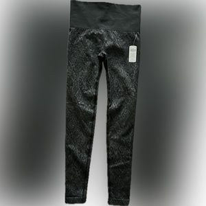 Soma skinny tights size small